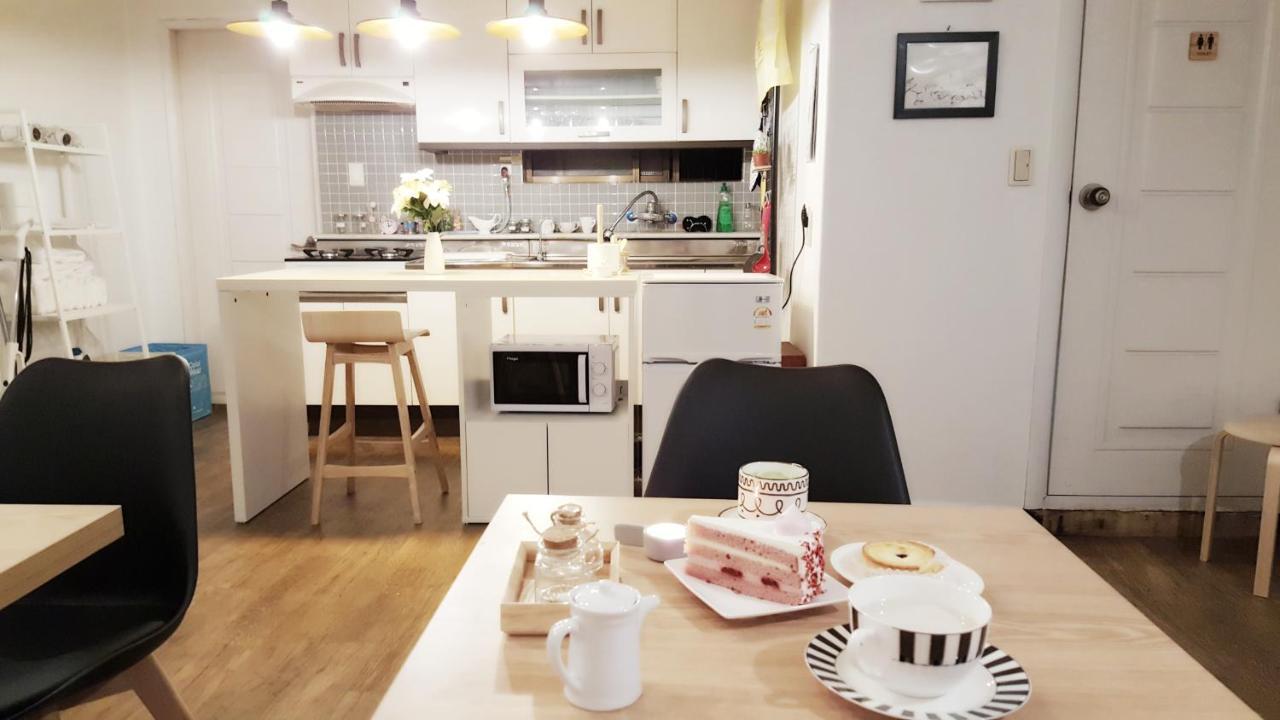 Hongdae Mainstreet Two Room House Сеул Экстерьер фото